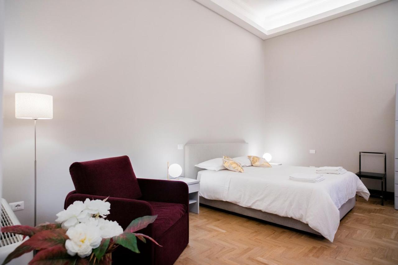 Teatro Suites Rooms CTA Exterior foto